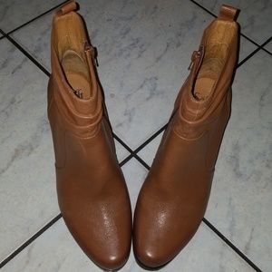 Sőfft ANKLE BOOTS